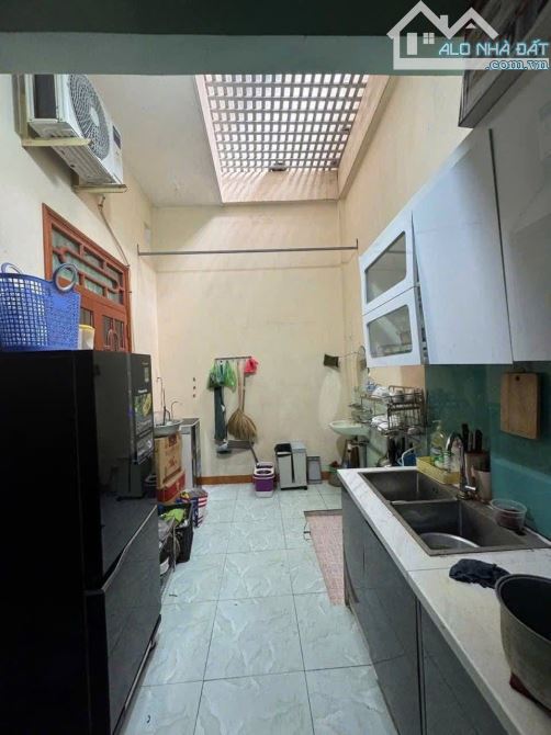 ⛔BÁN NHÀ NỘI BỘ XE TẢI - 92M2- NGANG 6M - 3 TẦNG - GẦN THÀNH THÁI - 4 TỶ xxx triệu - 2