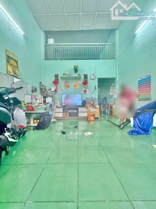 *Bán Gấp Nhà mặt tiền đường Lê Cao Lãng Tân Phú 78m2,2 Tầng Giá 9 tỷ x - 2