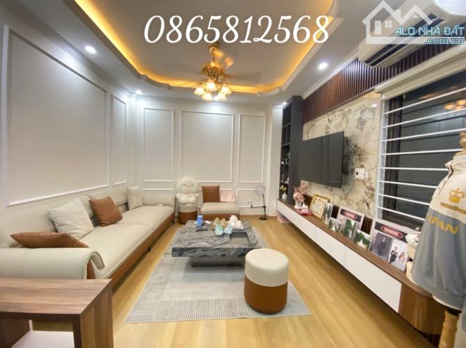 NHÀ ĐẸP YÊN LŨNG - AN KHÁNH - LÔ GÓC – 10M RA 3 Ô TÔ TRÁNH – BÃI ĐỖ XE - MẶT NGÕ THÔNG