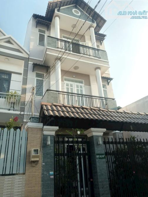 Bán nhà 3 tầng hẻm 1368 Lê Văn Lương. Đt 5.5x16m. giá 6 tỷ - 2