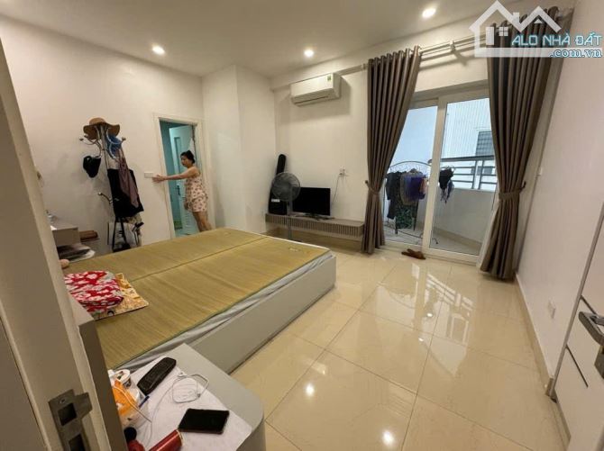 BÁN GẤP CĂN CHUNG CƯ 4PN TẦNG TRUNG TECCO GARDEN, 128M2, CĂN GÓC FULL NỘI THẤT - 3