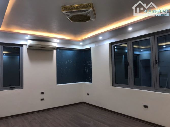 Cho Thuê Nhà ngõ chùa Liên Phái, Phố Bạch Mai, Cầu Dền, HBT. DT 32m x 5 tầng, giá 20tr - 3