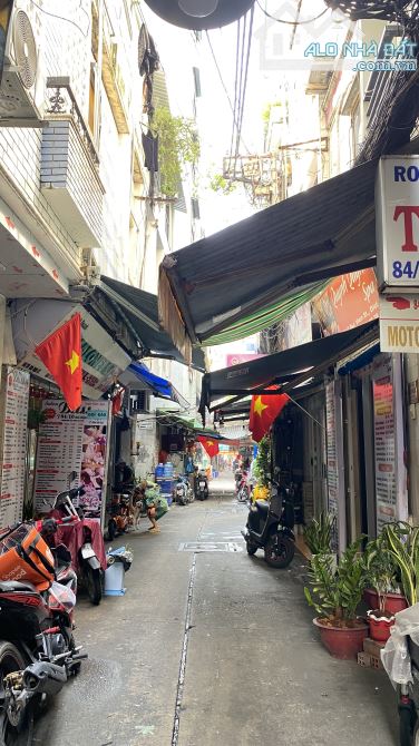 Nhà Bùi Viện Q1 nở hậu - Hẻm kinh doanh - 1 trệt 1 lầu - Diện tích 10.2m2 - 3