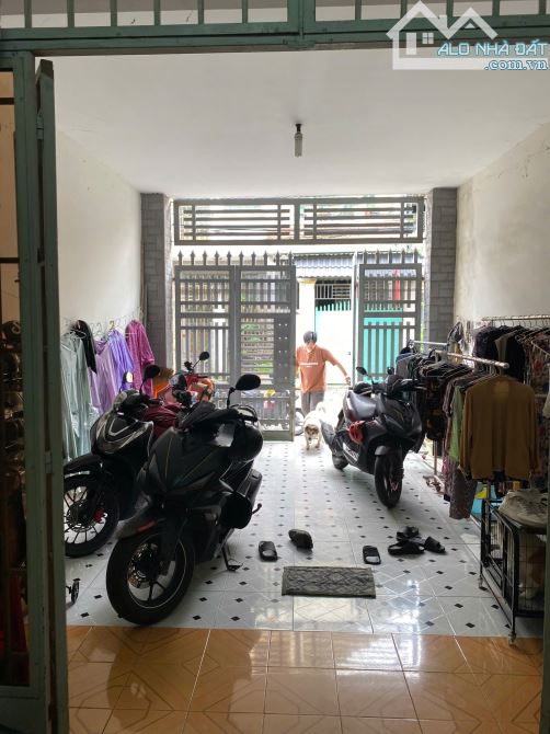 Bán nhà 1 trệt 1 lầu khu Cư Xá Tỉnh Đội, Tân Phong, Biên Hòa, 100m2, giá 5 tỷ 200 - 3