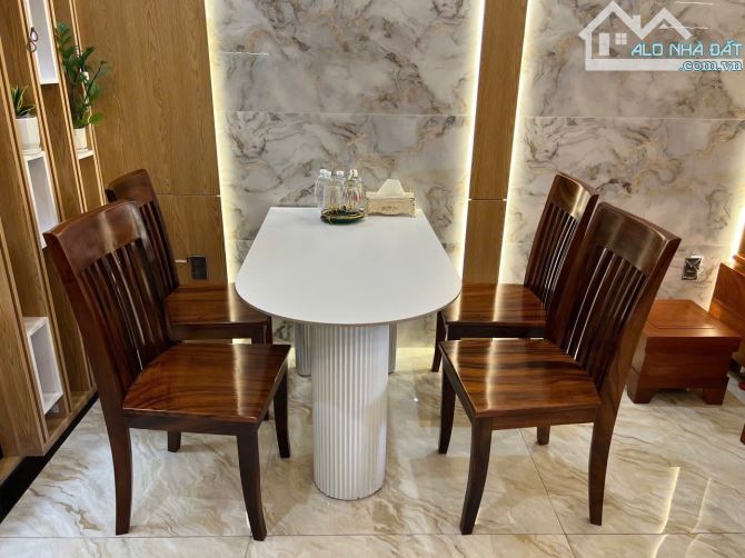 DIỆP MINH CHÂU, HÒA XUÂN, CẨM LỆ, ĐÀ NẴNG, 100M2, A4, 3 TẦNG, 4PN, SÂN Ô TÔ, Ở NGAY, 7.8 t - 3