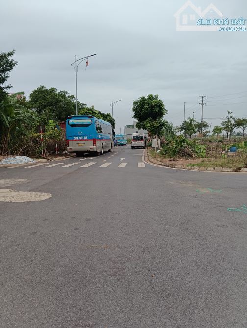 Bán Đất - khu Đấu Giá CN2 - Hương Đình(Sóc Sơn) - 71M2 - 4,1Tỷ - 3