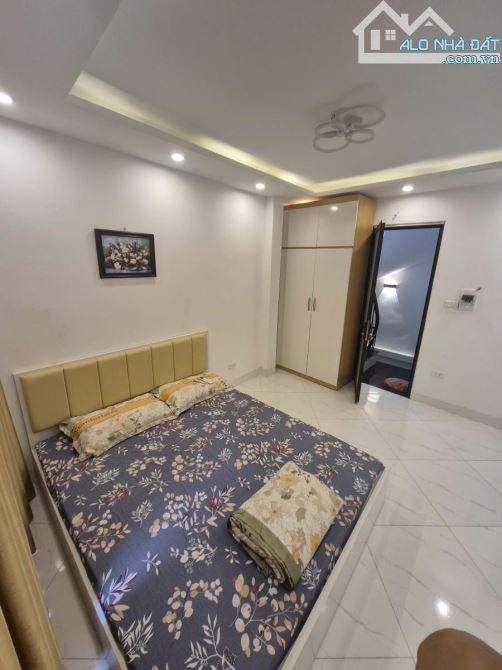 Nhà Phố Hồng mai, ngõ ba gác tránh, gần ô tô đỗ 25m2x 6T - 3