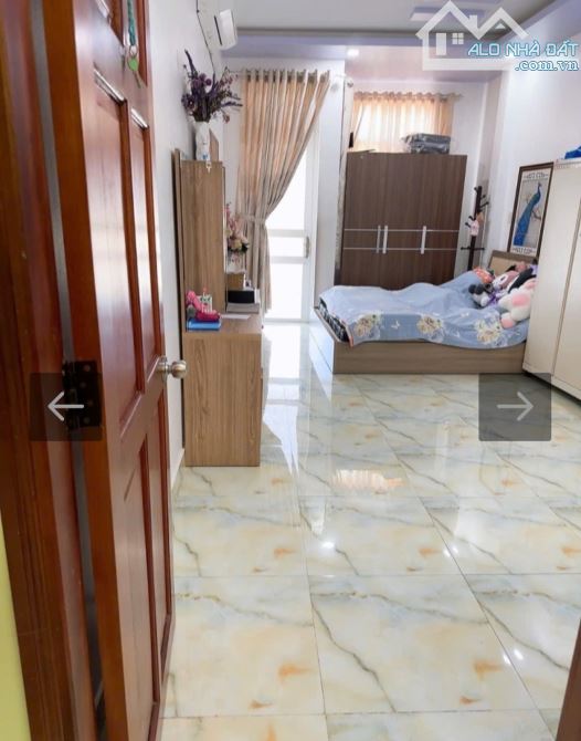 HXH Bùi Minh Trực, P 6, Q.5, DT: 60m2, bốn tầng, giá 6 tỷ 8. - 3