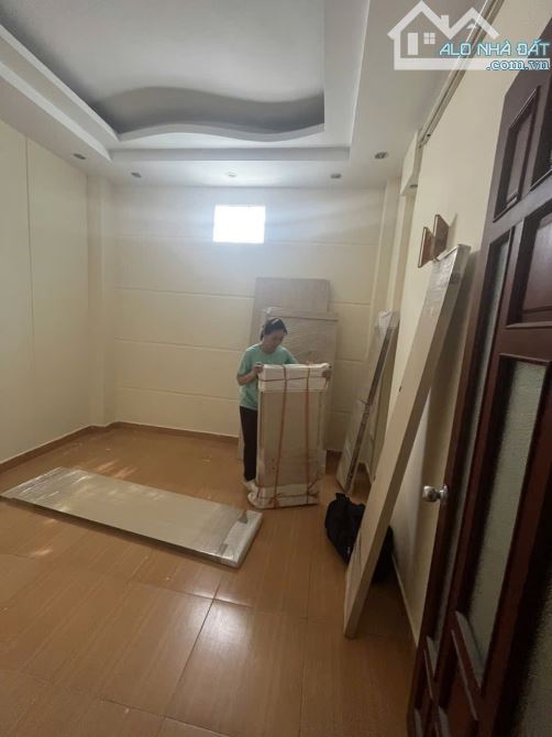 NHÀ NGÕ 27, VÕ CHÍ CÔNG, CẦU GIẤY: 37M X5T,MT 3,7M, GIÁ 8,8 TỶ. - 3