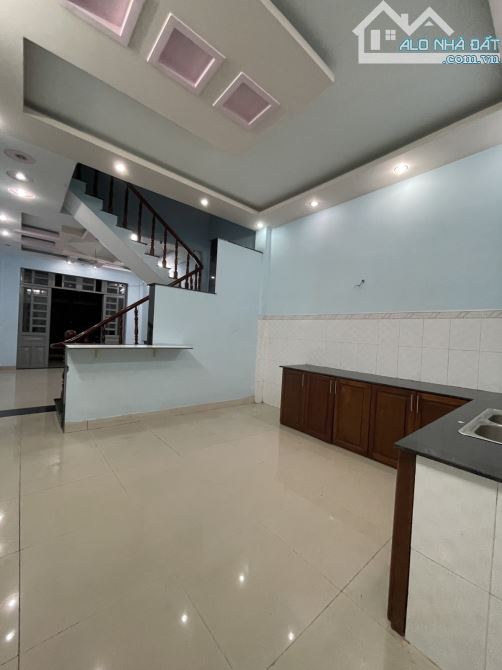 Bán Nhà 3 Tầng Hẻm Ô Tô Liên Khu 5-6 Bình Tân, 64m², Sổ A4 – Chỉ 5.25 Tỷ TL - 3