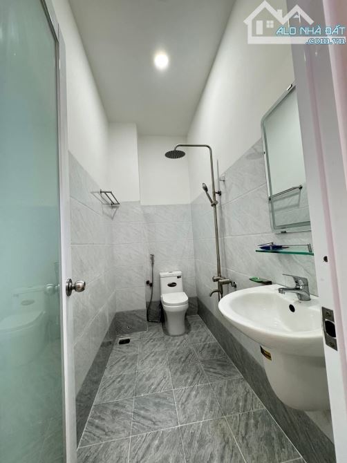 Cần tìm chủ cho căn nhà đẹp 52m2 ngay Phạm Ngũ Lão, Gò Vấp. Giá: 2 Tỷ 910, có SHR - 3