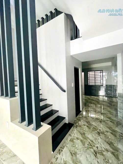 CHO THUÊ NHÀ TRỆT LỬNG LẦU MỚI 100% - KDC CTY 8 - CÁI RĂNG - TP. CẦN THƠ - 3PN - 3