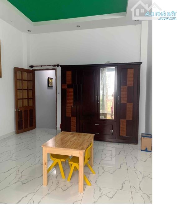 Cho thuê nhà Bờ bao tân thắng, quận tân phú, dt 4 x 22m, nhà 1 lầu, 4pn 2wc, gia 13tr/th - 3