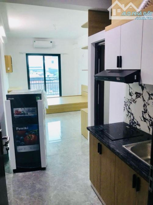 CHDV KHU VỰC XÃ ĐÀN 18 PHÒNG 240TR/M2 - 3