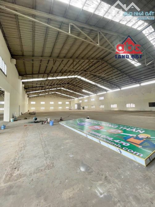 XT340 Cho thuê kho 12.000m2 trong kcn sóng thần 1 Mặt Tiền Đường Chính  Diện tích Kho : 12 - 3