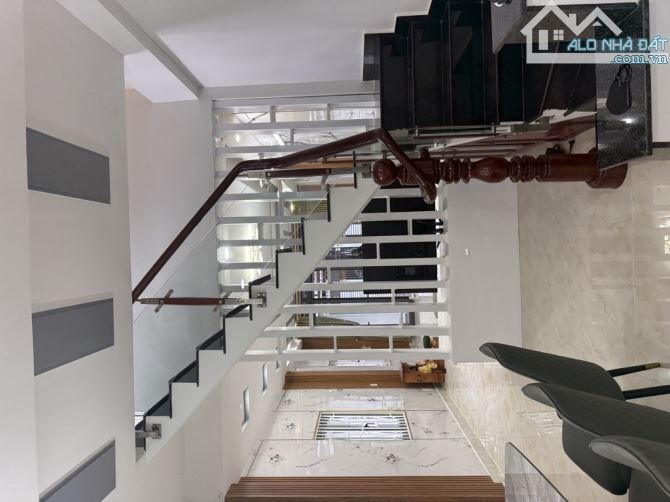 **Nhà mới 2 tầng, xã Nhà Bè, 85m², hẻm 4m xe hơi – Giá chỉ 5.5 tỷ** - 3