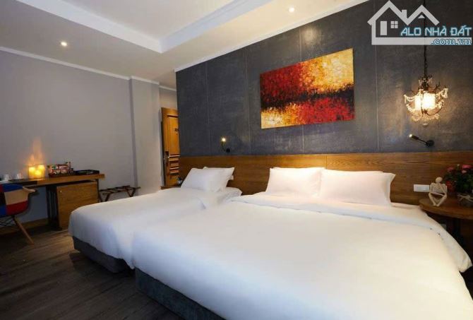 MẶT PHỐ NGUYỄN QUANG BÍCH HOÀN KIẾM - VỊ TRÍ VIP ĐẸP KINH DOANH 7 TẦNG: DT 64M2 - 50.5 TỶ - 3