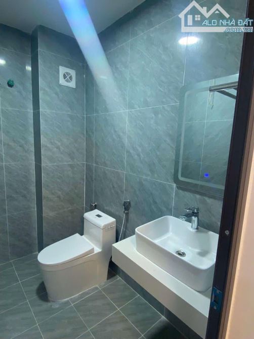 Nhà mới ngõ 48 Ngọc Trì Long Biên, 5 tầng, 31m2, MT 4m, ngõ riêng chỉ 2 nhà 6,4 tỷ - 3