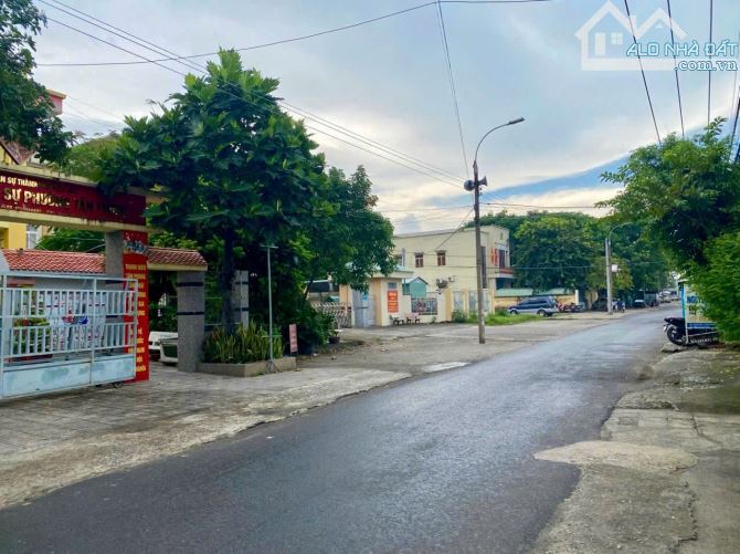 Lô đất biệt thự  mặt tiền đường Hồ Hòa ngay uỷ ban phường Tân Phong - 3