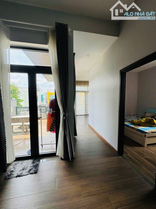 Bán Biệt Thự 200m2 1 Trệt 1 lầu KDC Tân Phong chỉ 10,5 tỉ - 3