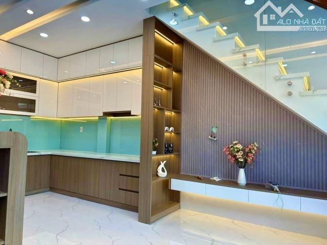 Nhà 2 Tầng - 4.5x23 - Lô Nhì Huỳnh Tấn Phát - Quận 7 - Nhỉnh 8 Tỷ - 3