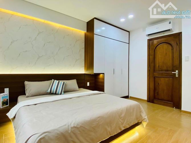 Bán nhà 59m2 Dương Quảng Hàm, Gò Vấp hẻm 5m, sổ riêng. Có dòng tiền 15tr/tháng - 3