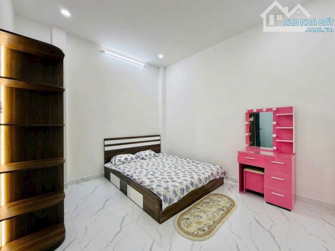 Gần Lotte Mart Gò Vấp. Diện tích 53.3m² Nguyễn Văn Lượng xây 3 tầng. Hẻm oto, sổ sẵn - 3