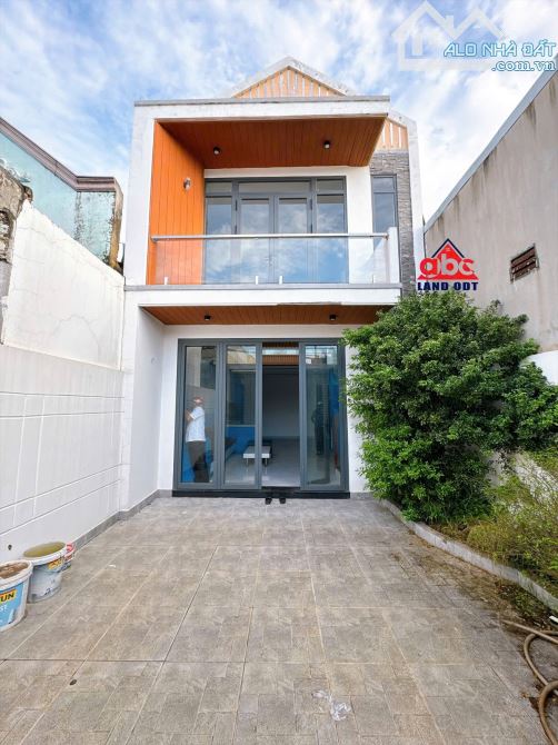 NP623 Bán Nhà 1Trệt 1Lầu 1 Sẹt 100m đường Đồng Khởi, ngay Cây Xăng 26, Biên Hoà. --------- - 3