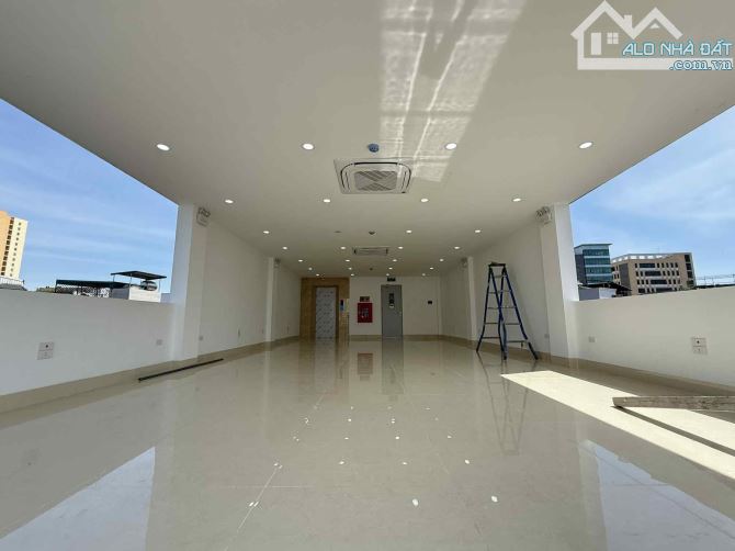 Mặt phố Nguyễn Ngọc Nại 103m2 9Tầng Mới-Mặt Tiền 6m Vỉa Hè Rộng Kinh Doanh Mọi Loại Hình - 3