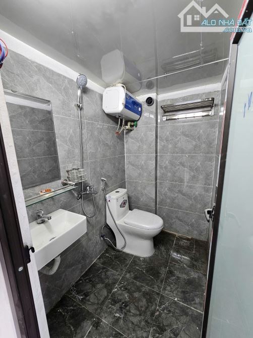Chính chủ cho thuê CCMN KHÉP KÍN mới KOONG, THANG MÁY....tại tổ 13 Mậu Lương, Kiến Hưng - 3