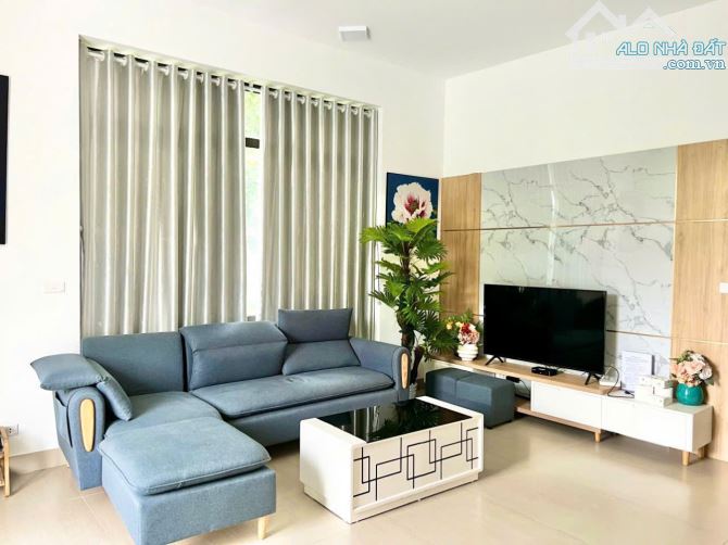 BÁN CẮN LỖ! Nhỉnh 4 tỷ! Sở hữu Biệt thự 385m2  Full nội thất và tiện ích + Bể Bơi - 3