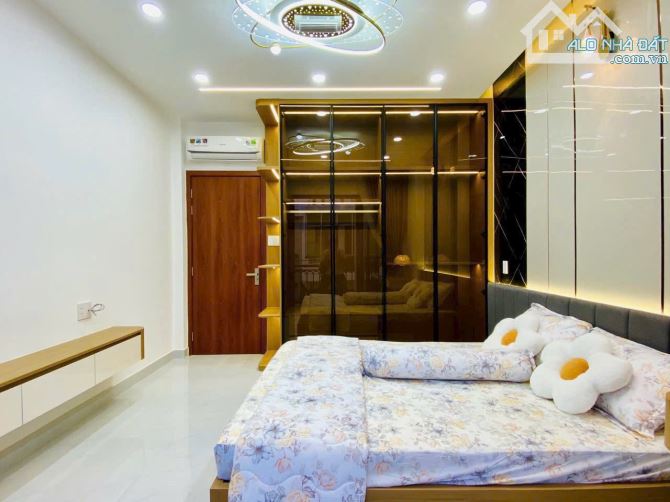 Ngộp! Bán nhà 63m2 xây 4 tầng Quang Trung, Gò Vấp 3tỷ560. Gần UBND Gò Vấp. Hẻm 5m. Sổ hồng - 3