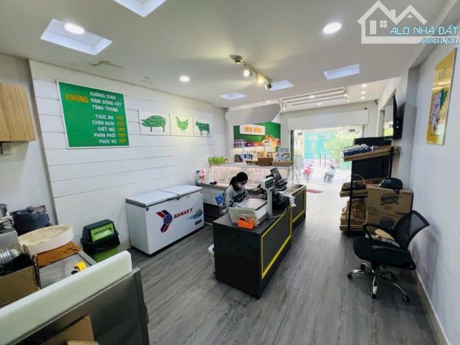 MẶT TIỀN 80M2 - KHU VIP PHAN XÍCH LONG - 4 TẦNG - 6PN - 4TẦNG - 28 TỶ - 3