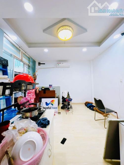Bán nhà 5 tầng, Đòan Như Hài, Quận 4, DTS 98m2, ngang 6.5m, nhích 4 tỷ - 3
