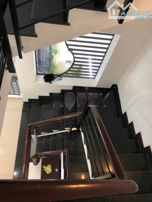 🏠NHÀ ĐẸP P15 TÂN BÌNH - 66M2 (5.1x13M) - 5 TẦNG BTCT - SỔ A4 - HẺM XE HƠI - 6.8 TỶ TL - 3
