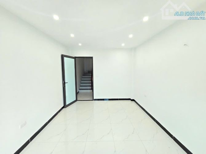 BÁN GẤP NHÀ ĐẸP PHÚ LƯƠNG- HÀ ĐÔNG💎31m² 5 Tầng- 2 THOÁNG- Ô TÔ ĐỖ GẦN- GẦN ĐH ĐẠI NAM - 3