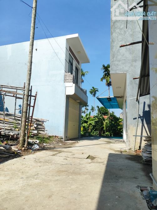 Nhà 2 tầng thôn đông lâm động.dân xây độc lập - 3