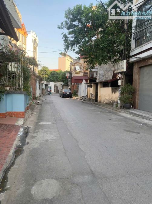 Bán Lô góc ô tô, mtien 12m, dtich 150m2 Vũ Đình Tụng Long Biên. Giá 17,9 tỷ. - 3