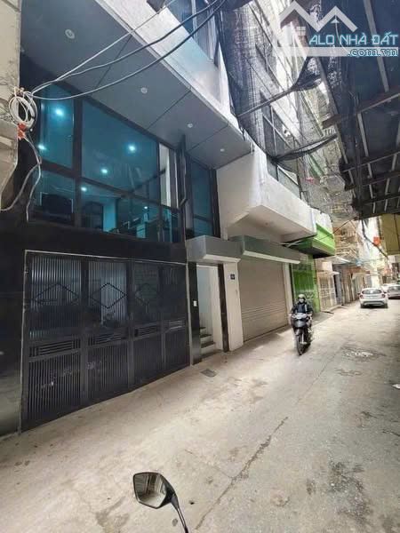 Cho thuê nhà ô tô, kd, vp Đường Láng, Đống Đa, 45m2, tầng thông sàn, 26 tr - 3