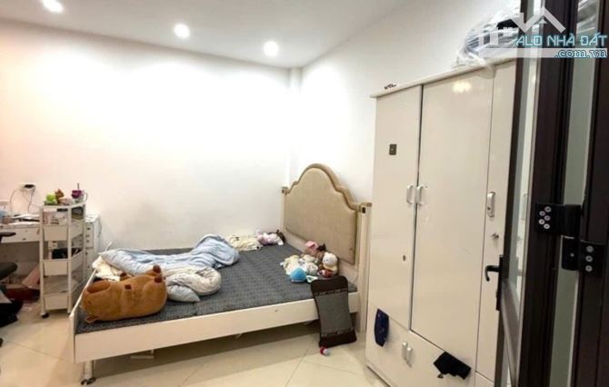 ❌❌❌NHÀ MỚI 5 TẦNG DÂN XÂY - 20M Ô TÔ ĐỖ CỬA - NGAY ĐẠI HỌC Y - PHỐ HOÀNG VĂN THÁI❌❌❌ - 3