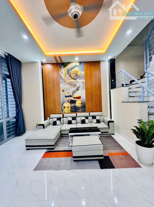 Bán nhag THẠNH LỘC 16. Q12_ 3 TẦNG_ 5x11m _ TẶNG FULL NỘI THẤT_ hẻm XE HƠI_nhà mới, Ở NGAY - 3