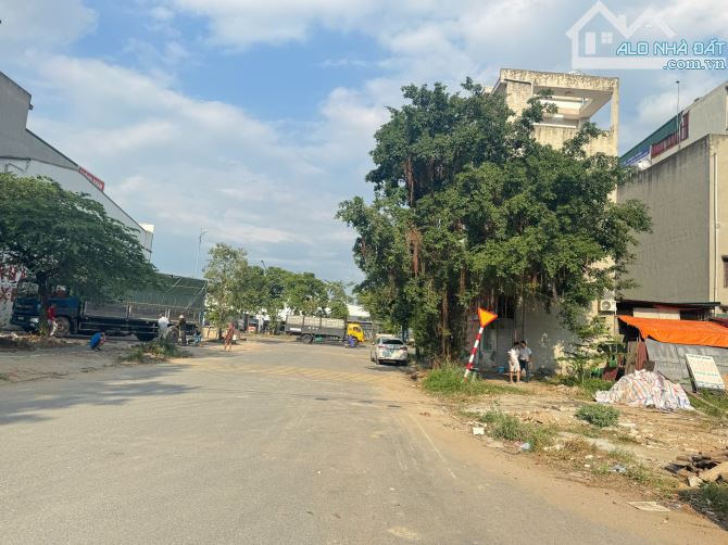 Bán lô GÓC gần ngay Chung Cư DaBaCo Khắc Niệm - Tp Bắc Ninh. Giá 7.3 tỷ - 3