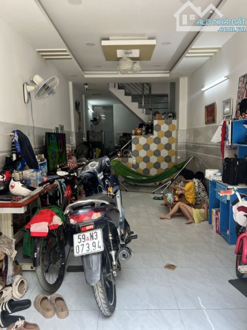 Bán nhà hẻm 1465 lê văn lương, Nhơn Đức Nhà Bè. 42m2 - 3