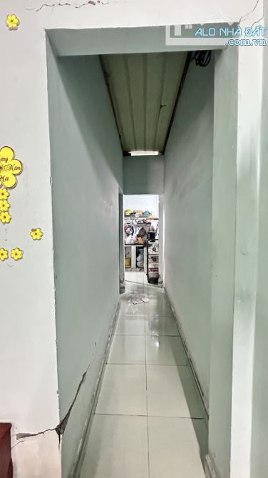 Nhà Cấp 4 Mặt tiền đường TRUNG MỸ TÂY 1 phường TMT Q12 dt 82,8m2 (6,3mx14m) Đường 6m - 3