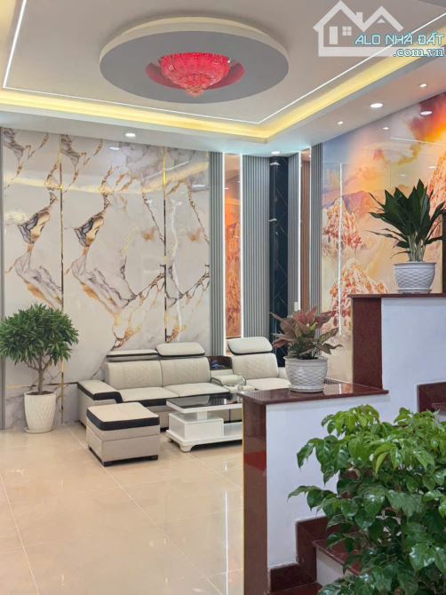 NHÀ 3 TẦNG – ĐƯỜNG TL37, THẠNH LỘC, Q.12 – SHR, HOÀN CÔNG – 53M² (10.5x5) – CHỈ 5.2 TỶ TL - 3