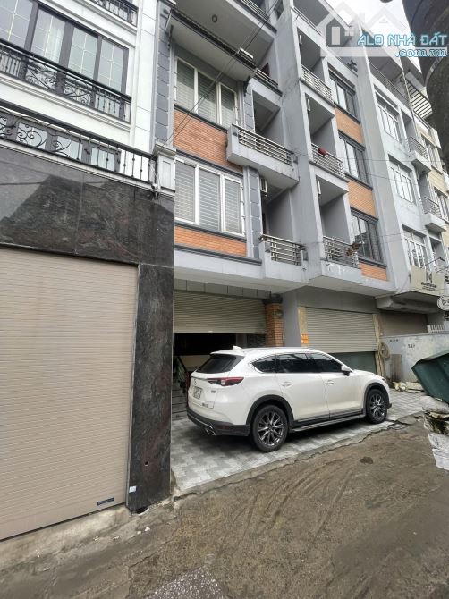 Cho thuê nhà ô tô, kd, vp Đông Quan, Cầu Giấy, 100m2, 3 tầng, tầng hầm, 23tr - 3