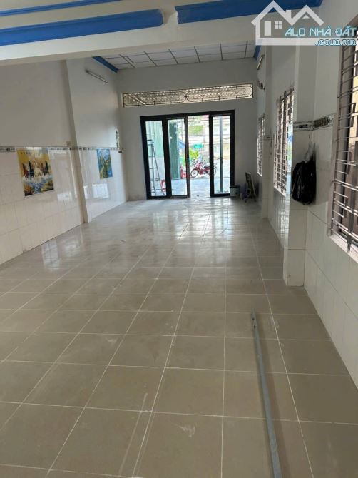 Nhà Mt QL62 gần chợ P6 TP Tân An - 3