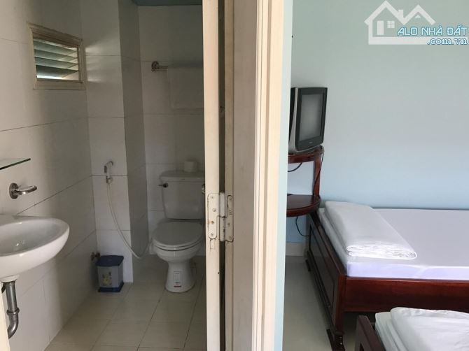 Mặt Tiền Kinh Doanh Khách Sạn - 10 Phòng - Khu Biệt Thự Tô Hiệu, Tân Phú - 3