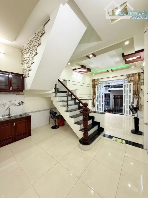 Cho Thuê Nhà Trệt lâu hẻm 48 Nguyễn Trãi - có máy lạnh 1 cái - 3