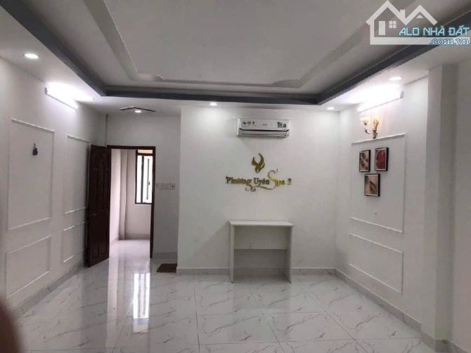 Bán nhà mặt tiền ngay Thống Nhất, phường 11, Gò Vấp, 80m2, ngang 5.3m, 4 tầng, giá 14.8 tỷ - 3